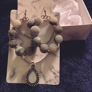 Earrings and necklace set